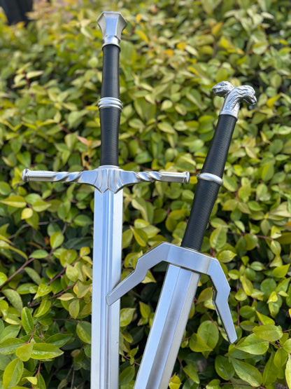 Medieval Hunter Sword – PU Foam Replica for Cosplay & Display