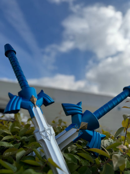 Dark Link Master Sword – Foam Cosplay Prop for Zelda Fans.